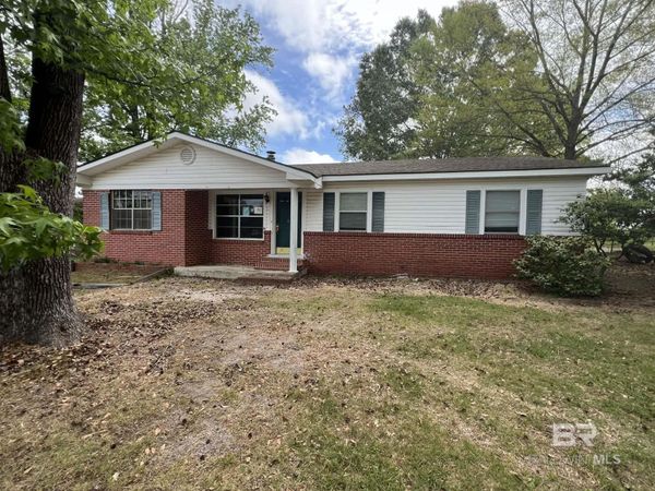 201 Young Street, Brewton, AL 36426