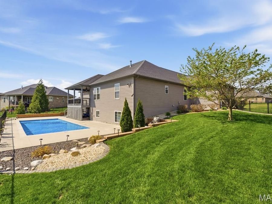 Property Image 43