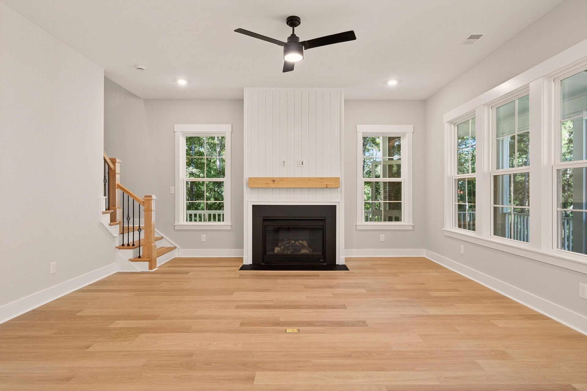 1430 Lieben Road Photo 8