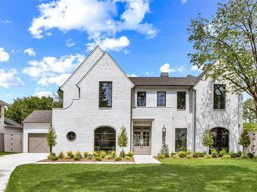 5827 Del Roy Drive, Dallas, TX 75230