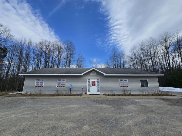 1329 S Mount Tom Road, Mio, MI 48647