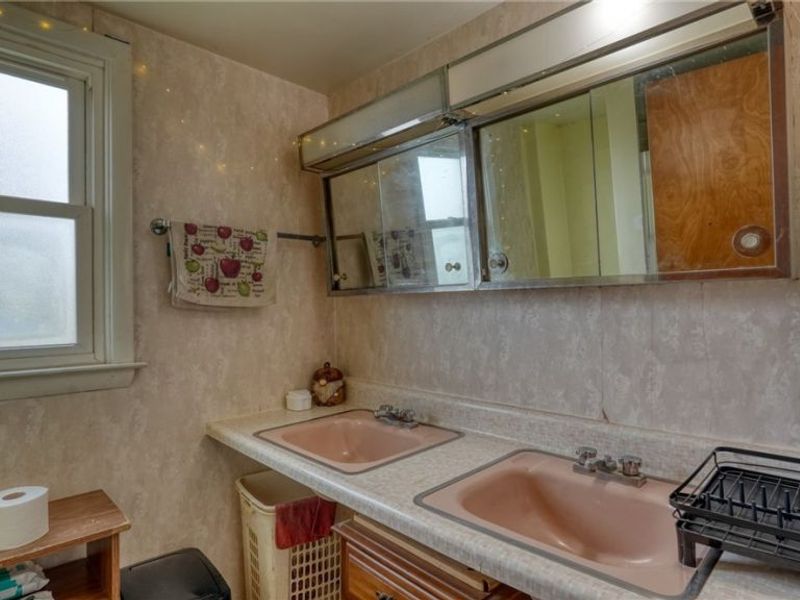 825 Friendship Drive, New Concord, OH 43762 Photo 31