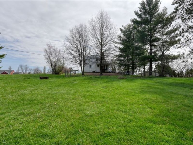 825 Friendship Drive, New Concord, OH 43762 Photo 36