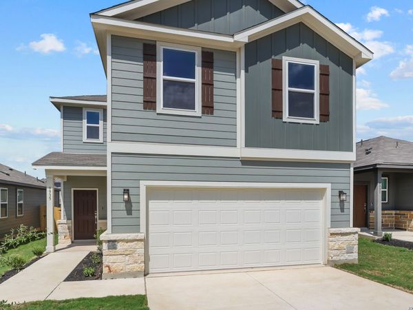 9935 Chavaneaux Lndg, San Antonio, TX 78221