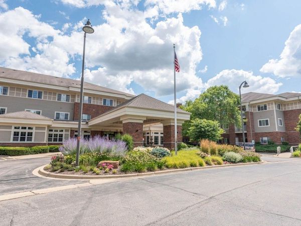 801 N MCLEAN Boulevard, Unit 136, Elgin, IL 60123