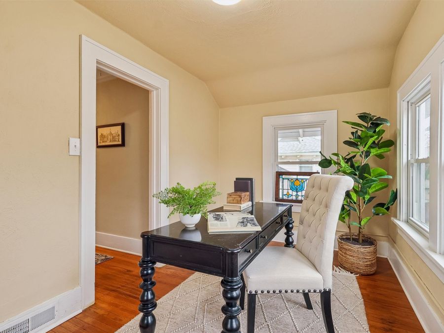 Property Image 24