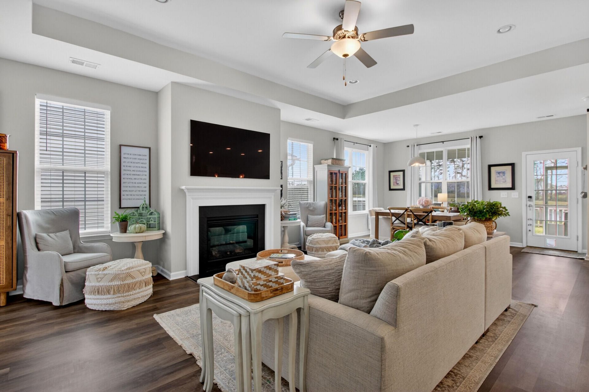 492 Rowley Lane Photo 11