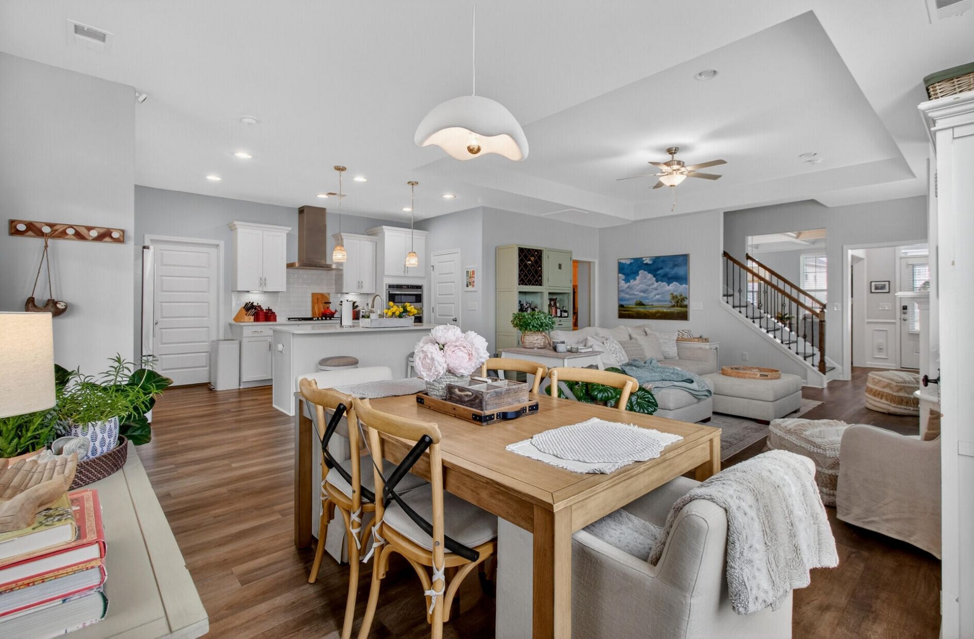 492 Rowley Lane Photo 15