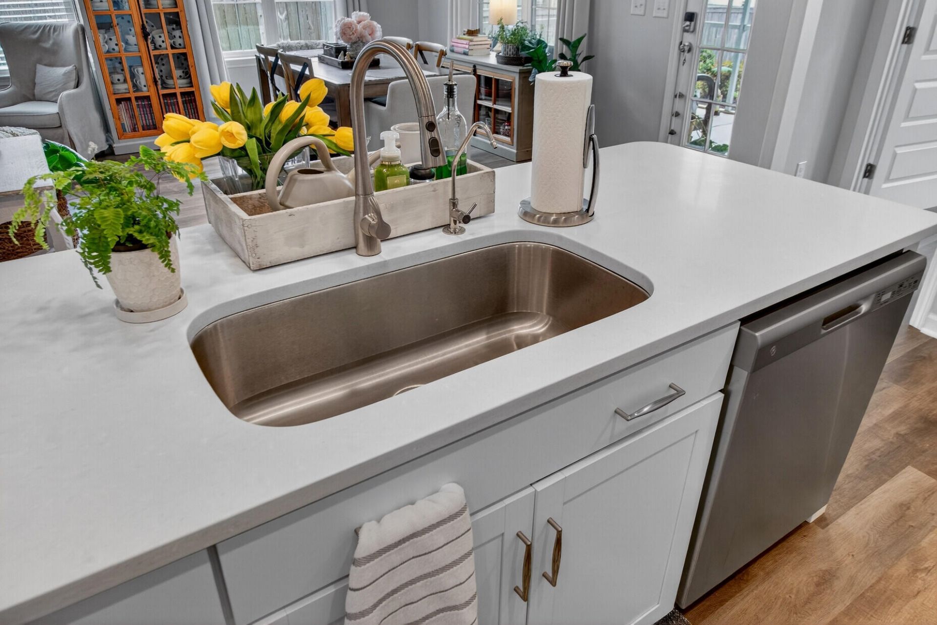 492 Rowley Lane Photo 20