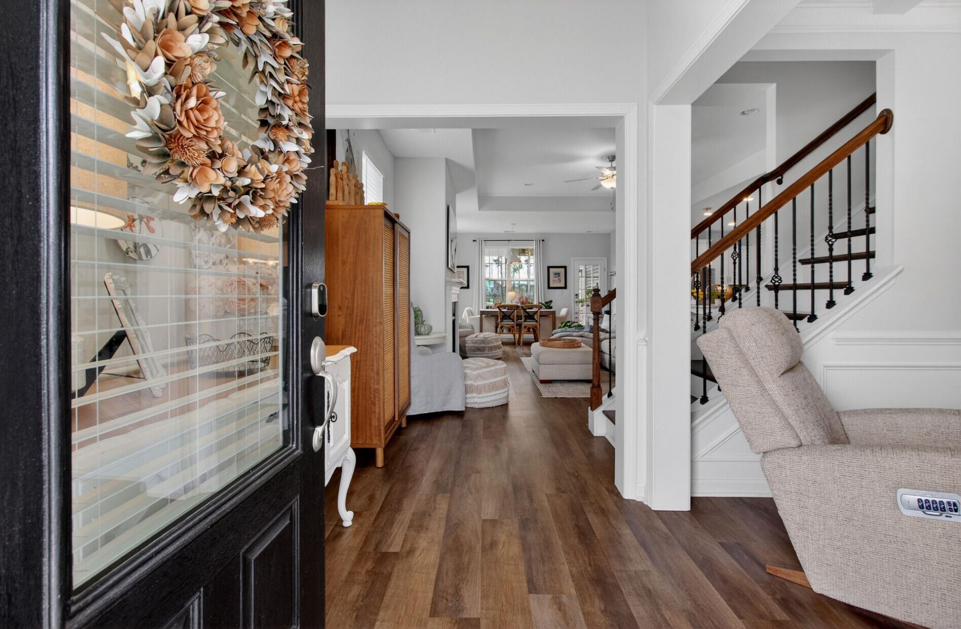 492 Rowley Lane Photo 6