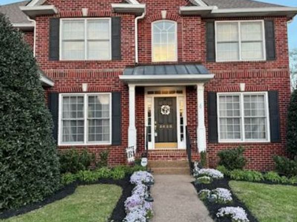 5628 Montelle Ln , Nashville, TN 37211