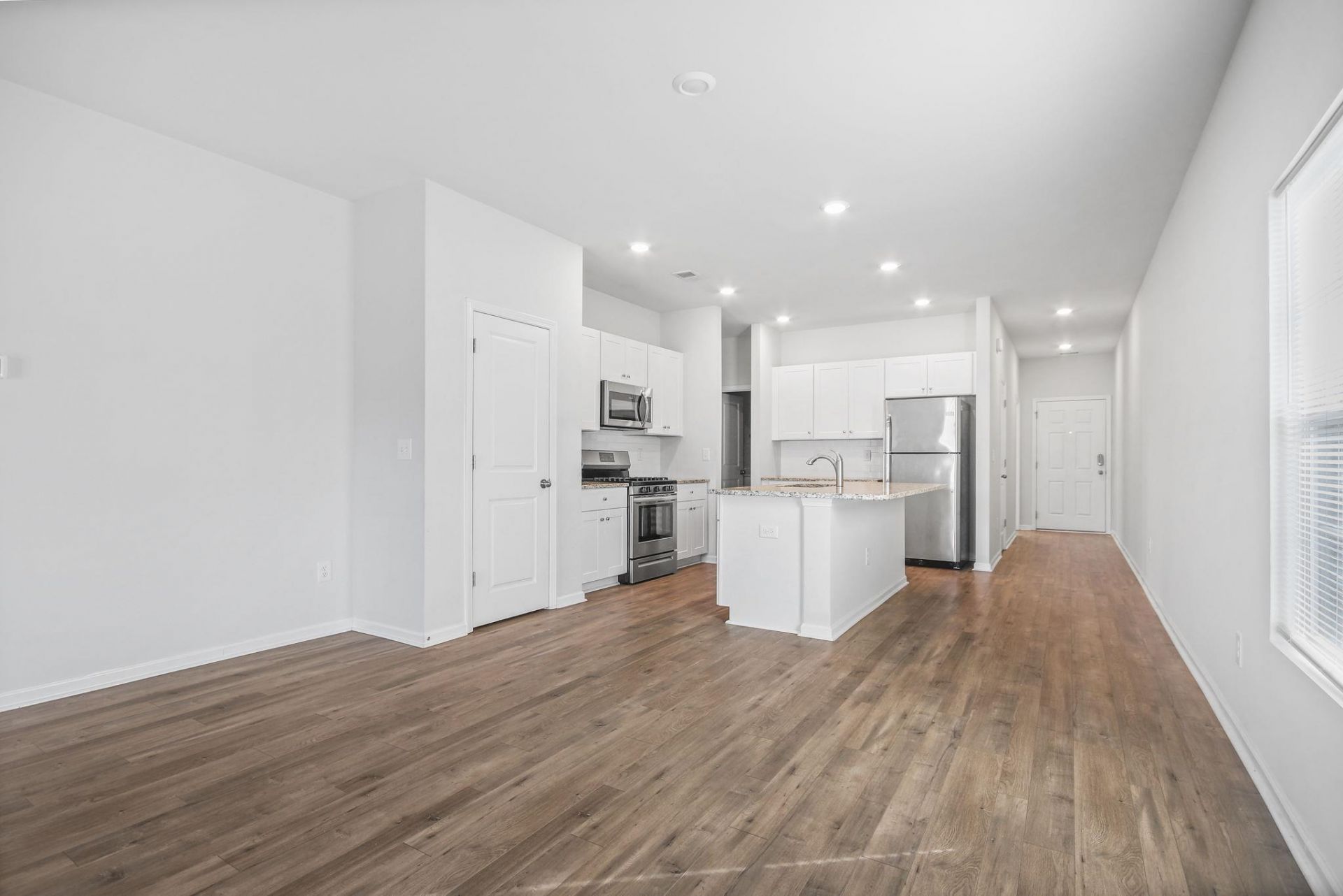 518 Carrick Loop Photo 11