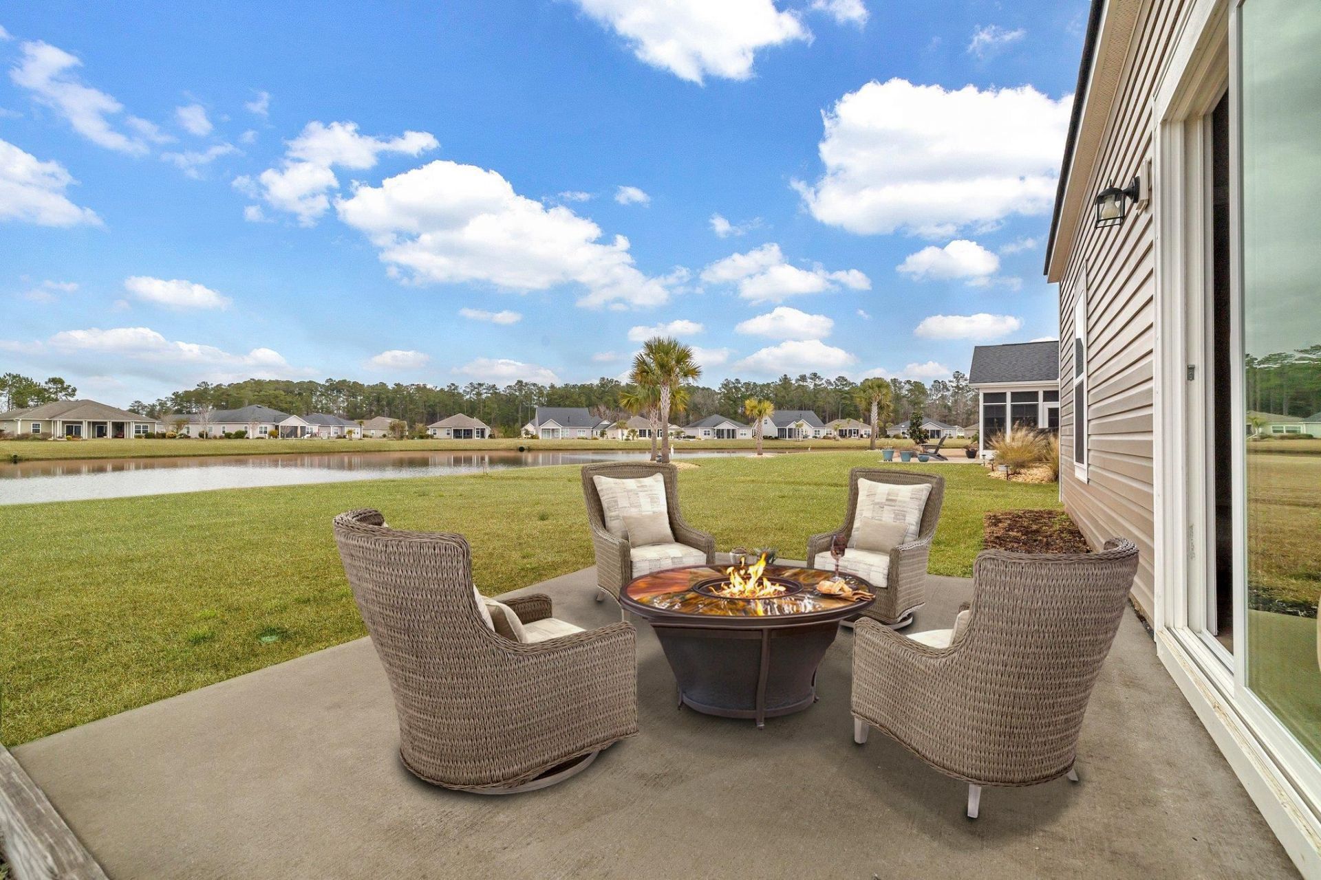 518 Carrick Loop Photo 4