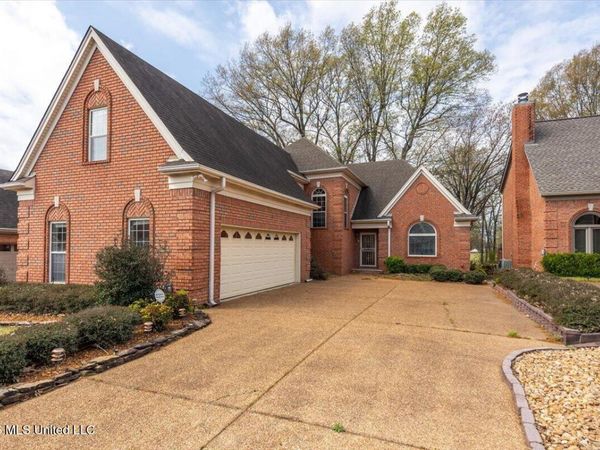 6555 Masters Drive, Olive Branch, MS 38654