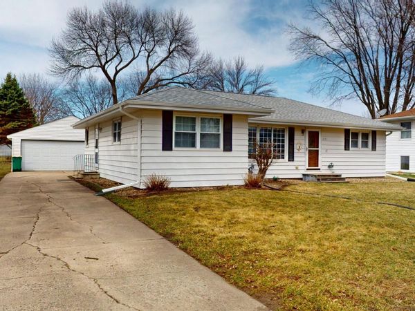 2141 Harmony Avenue , Albert Lea, MN 56007