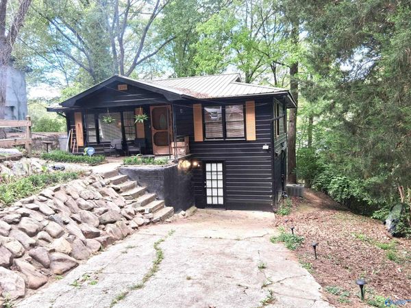 600 Palace Ave, Rainbow City, AL 35906