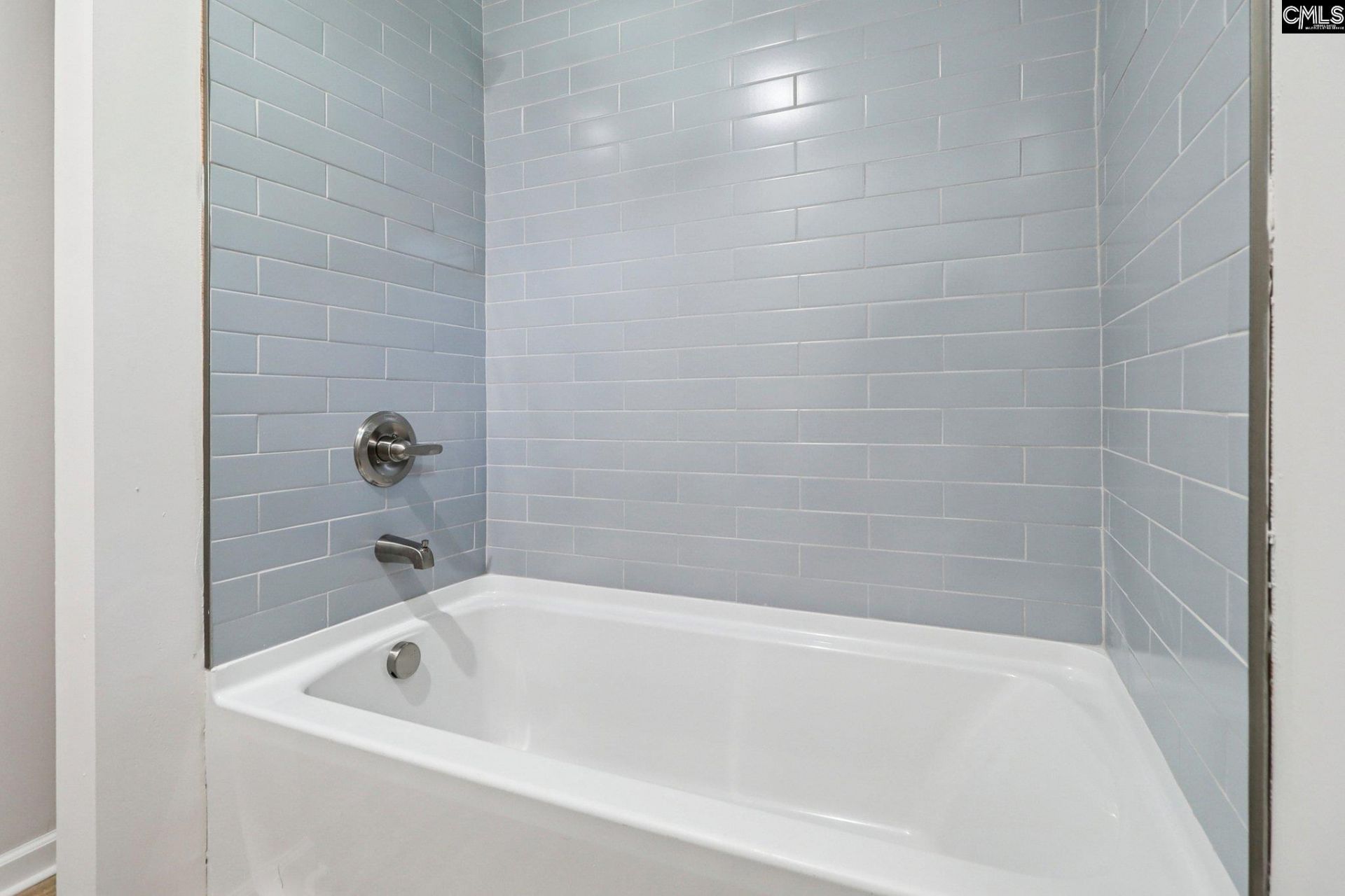 262 Breezy Bay Drive Photo 18
