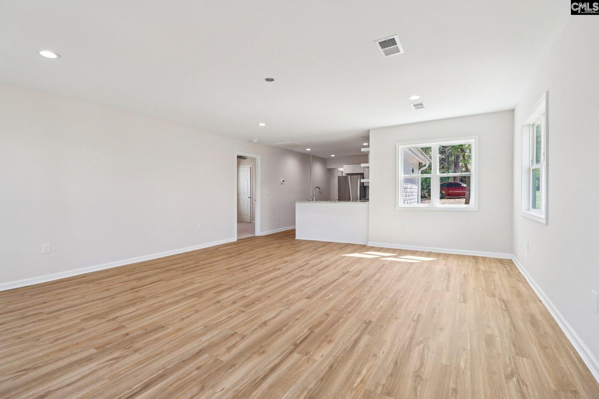 262 Breezy Bay Drive Photo 22