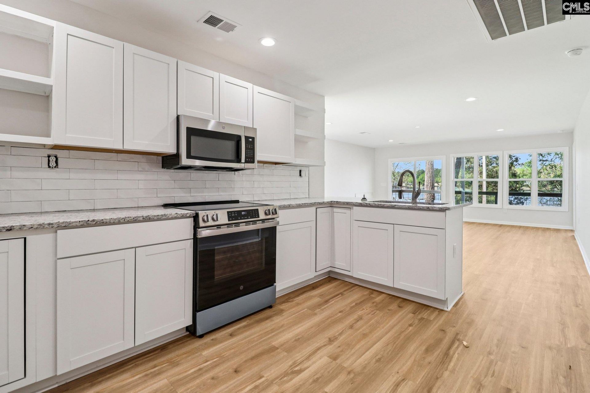 262 Breezy Bay Drive  Photo 25