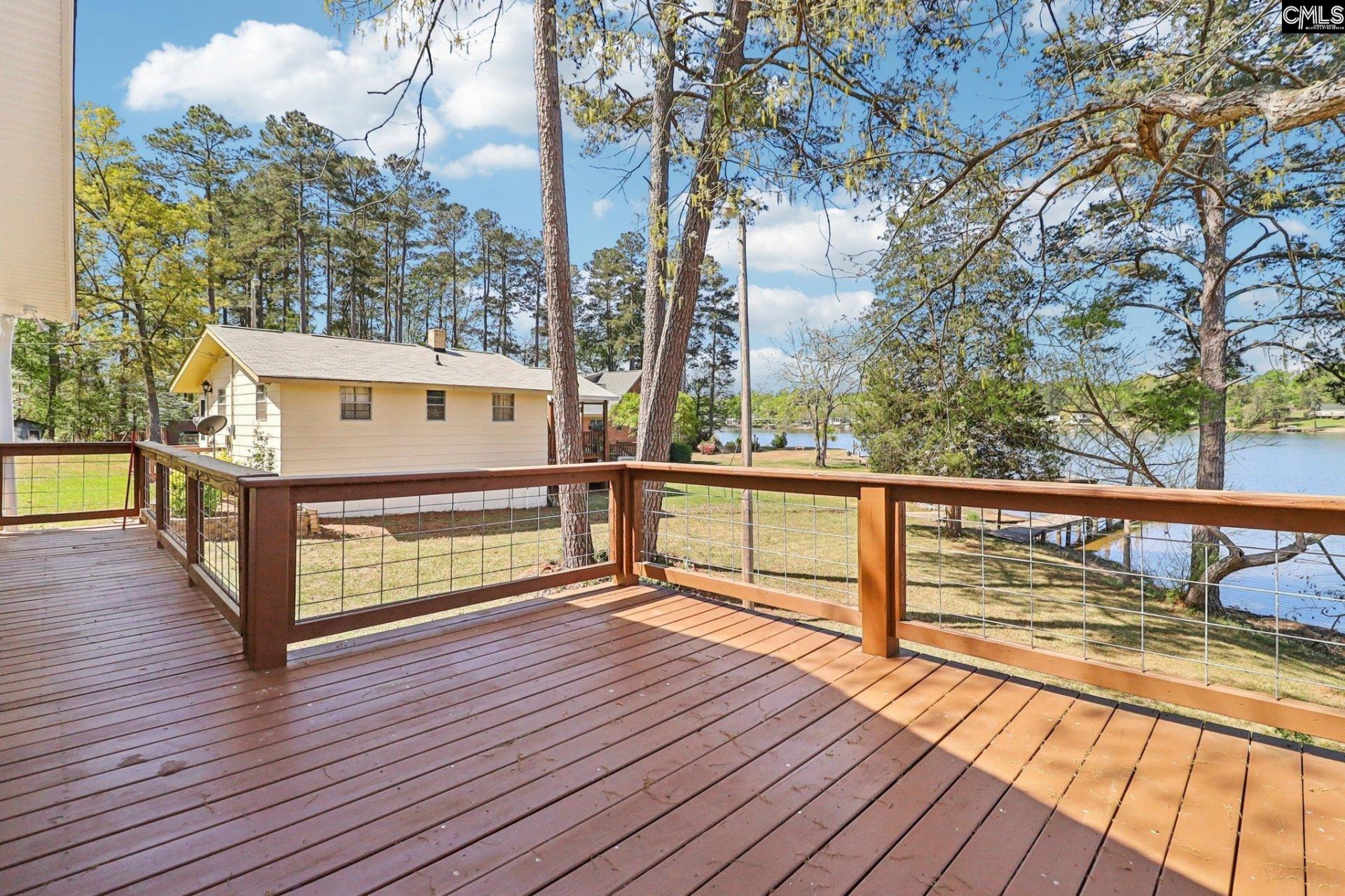 262 Breezy Bay Drive Photo 8
