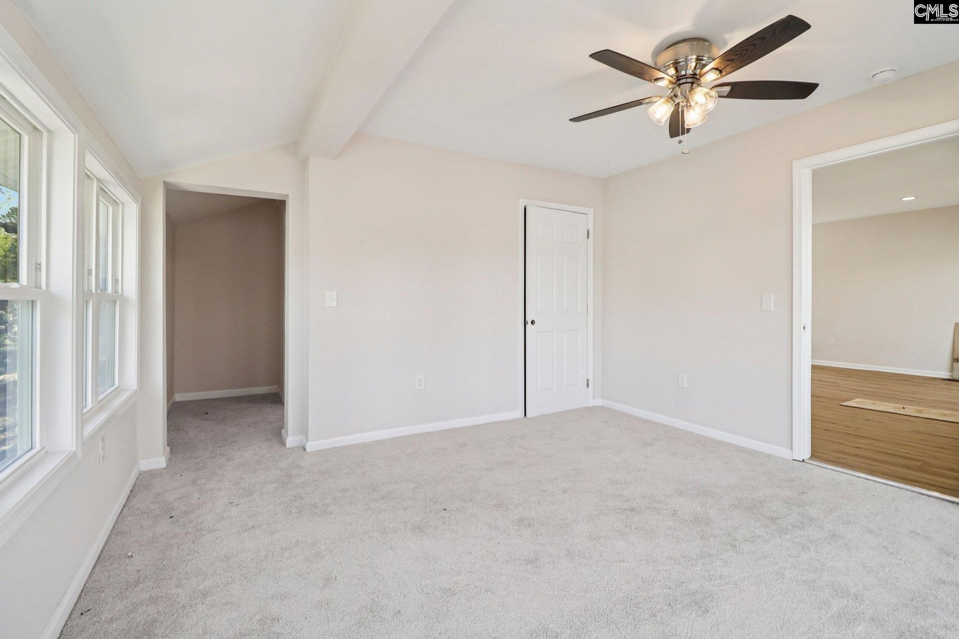 262 Breezy Bay Drive Photo 9