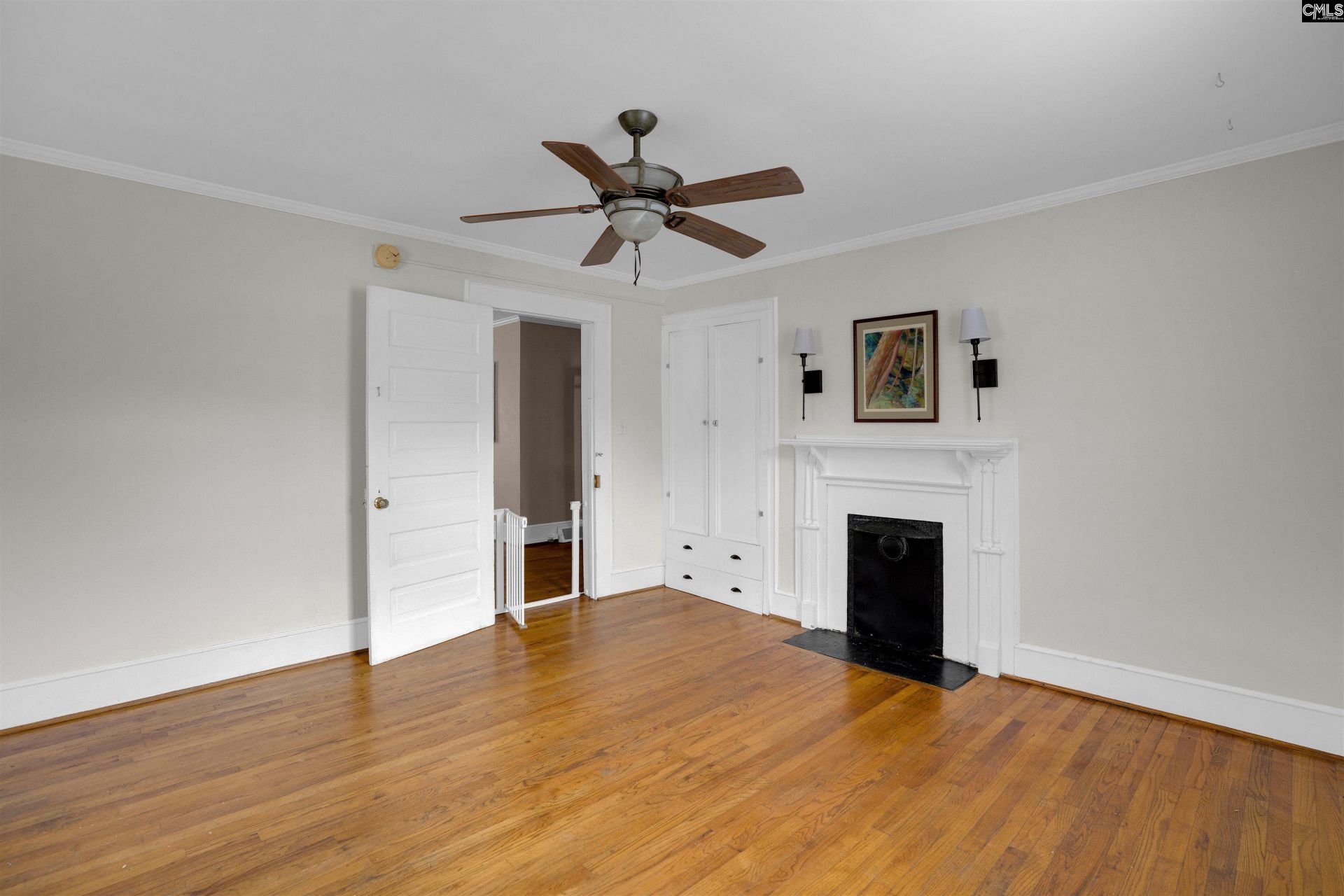 607 Holland Avenue  Photo 18