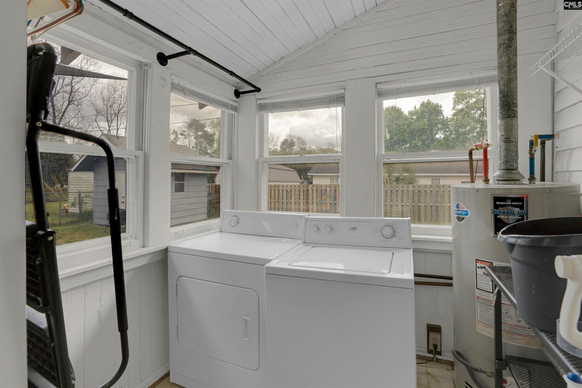 607 Holland Avenue  Photo 27