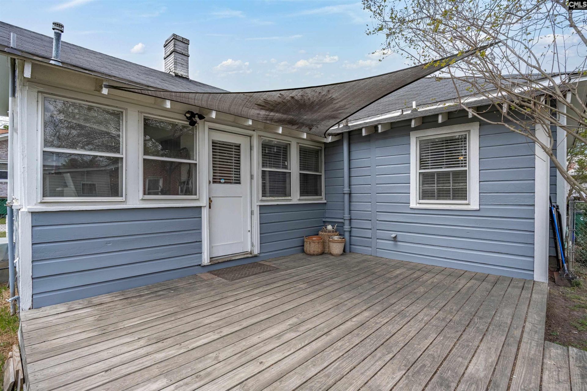 607 Holland Avenue  Photo 32