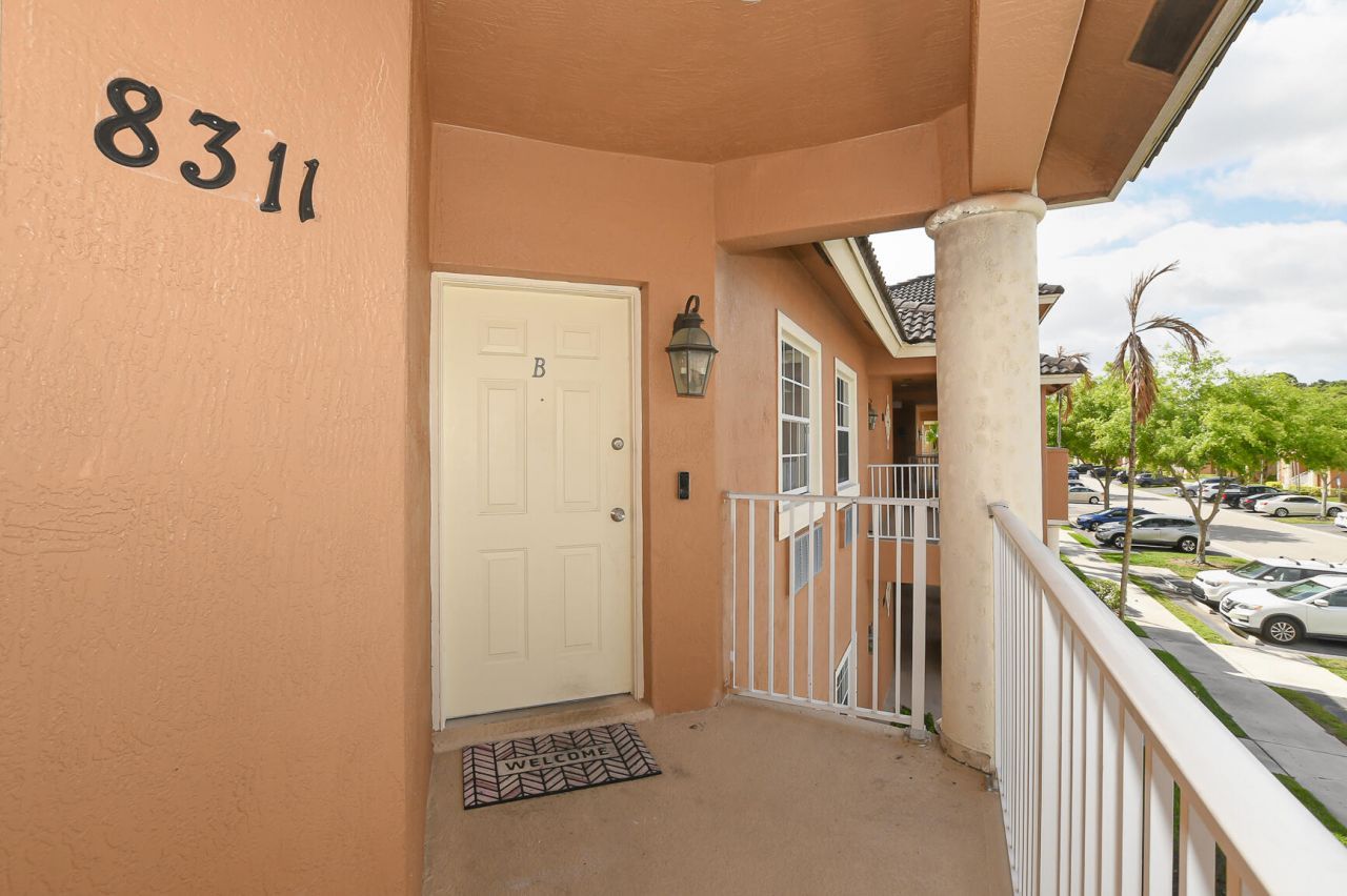 8311 Mulligan Circle, Port Saint Lucie, FL 34986 Photo