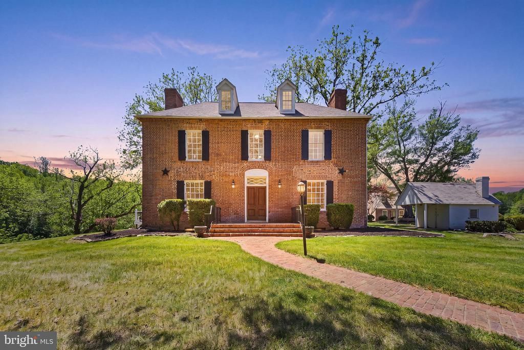 1791 Warrenton Road, Fredericksburg, VA 22406 Main Photo