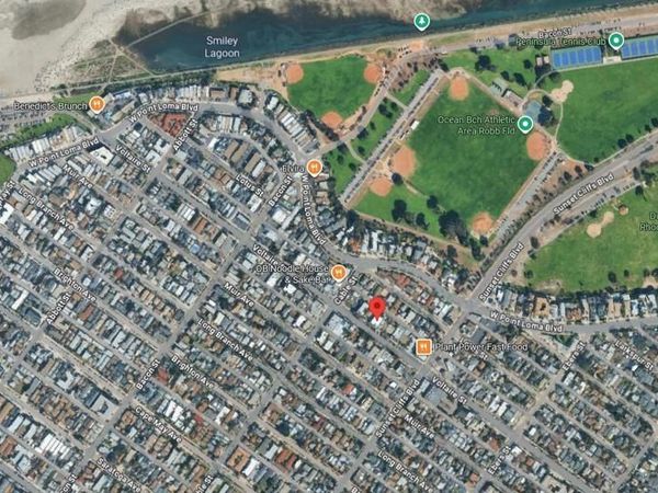 4862 Voltaire , San Diego, CA 92107