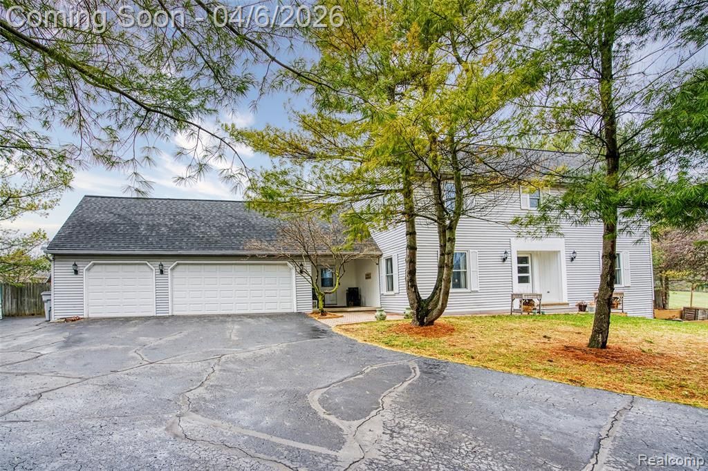 12921 Ann Lynn Drive, Green Oak Township, MI 48178 Main Photo