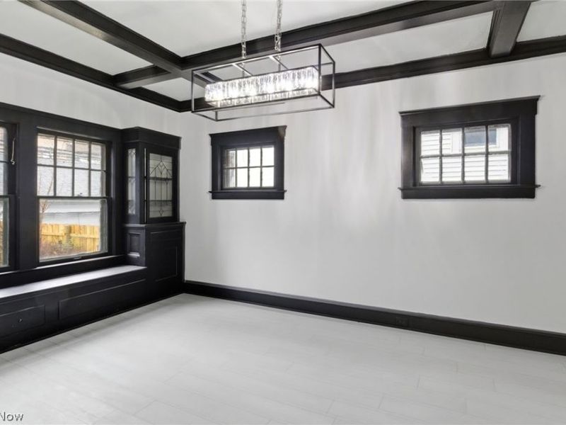 11816 Buckingham Avenue, Cleveland, OH 44120 Photo 11