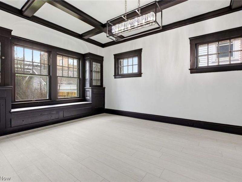 11816 Buckingham Avenue, Cleveland, OH 44120 Photo 12