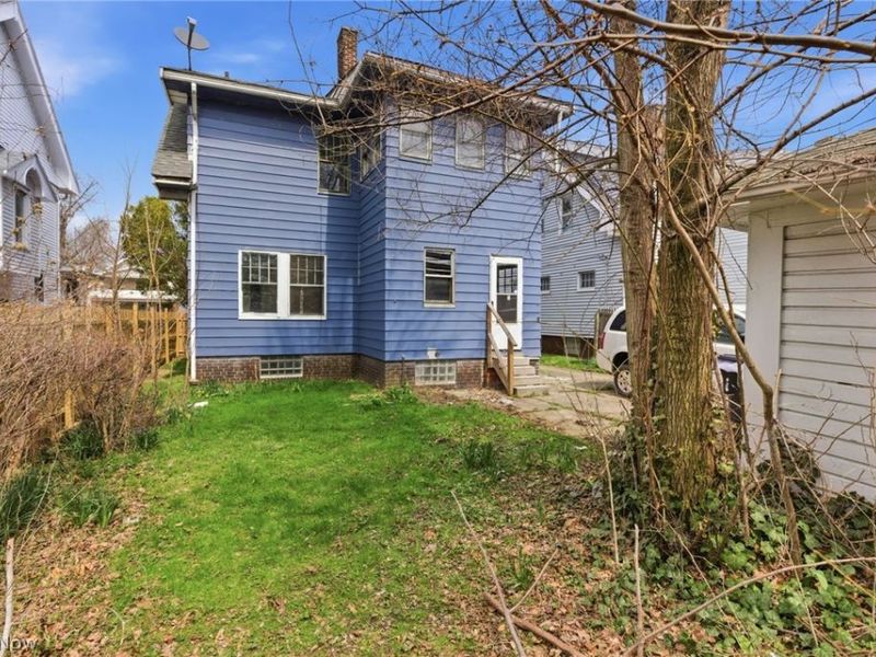 11816 Buckingham Avenue, Cleveland, OH 44120 Photo 32