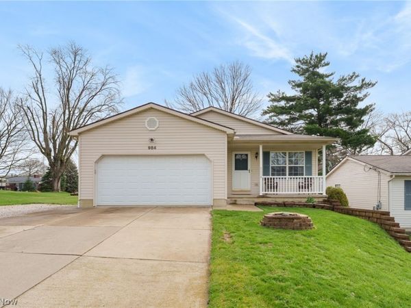984 Delmont Avenue NW, Massillon, OH 44647