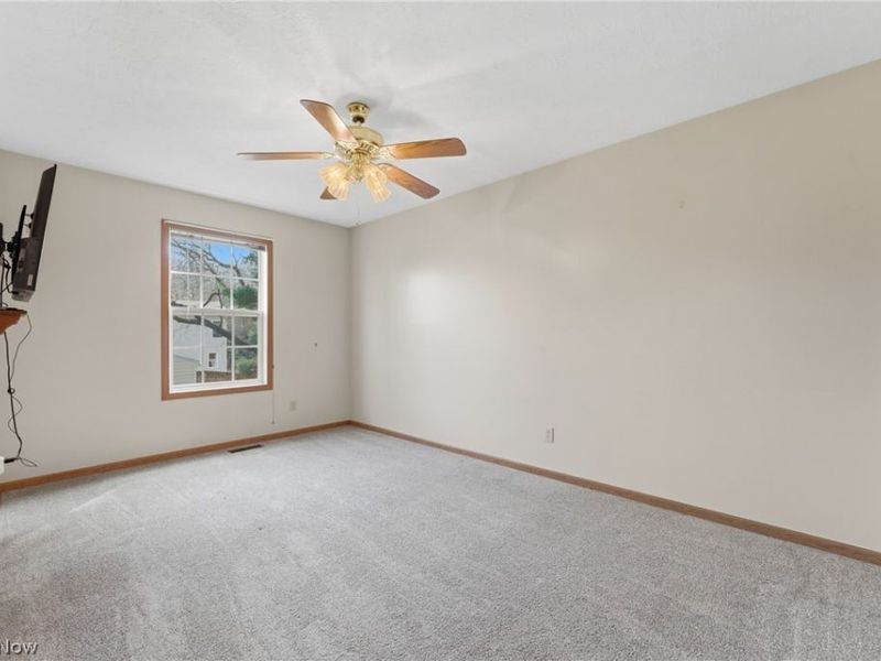 984 Delmont Avenue NW, Massillon, OH 44647 Photo 18