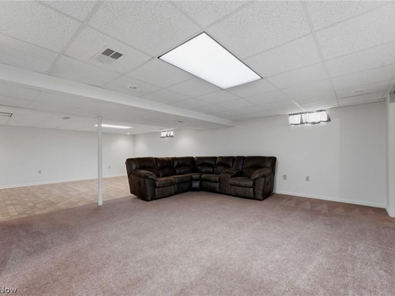 984 Delmont Avenue NW, Massillon, OH 44647 Photo 23