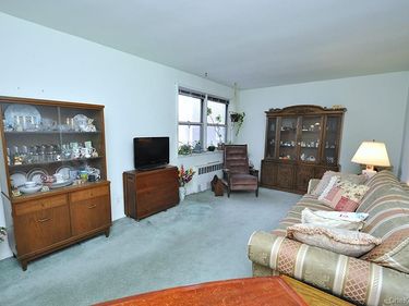 682 Tuckahoe Road , Unit 5H, Yonkers, NY 10710