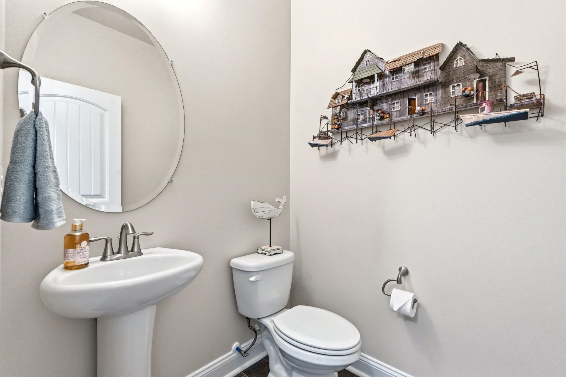 641 Mirella Loop  Photo 15