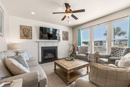 641 Mirella Loop  photo 4