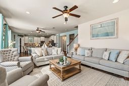 641 Mirella Loop  photo 4