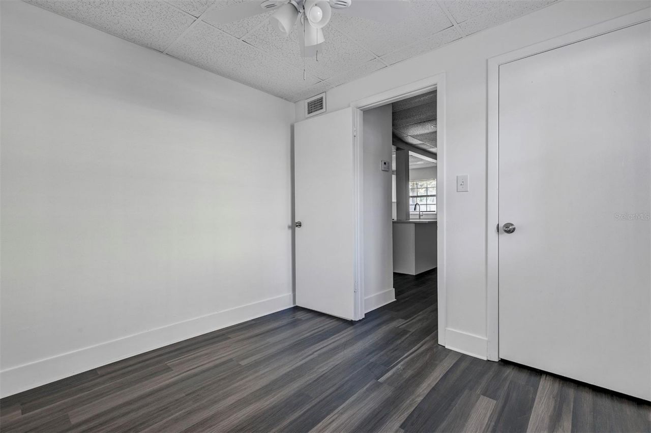 2027 1/2 30th Ave N , Unit 3 bottom u, Saint Petersburg, FL 33713 Photo