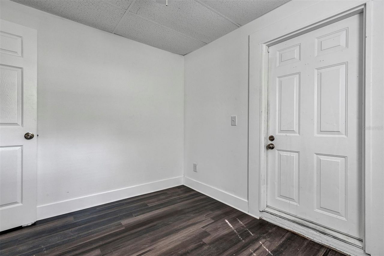 2027 1/2 30th Ave N , Unit 3 bottom u, Saint Petersburg, FL 33713 Photo