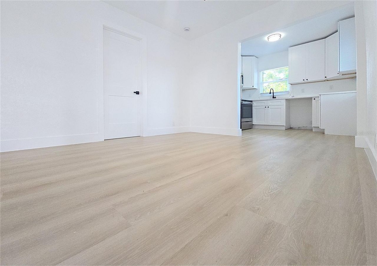 1035 15th Avenue S, Unit A, Saint Petersburg, FL 33705 Photo