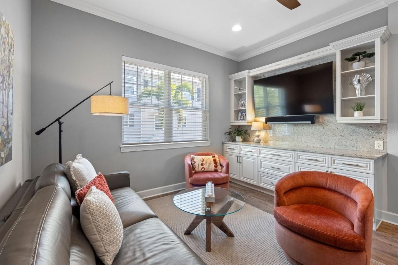 6057 Moorings Drive S, Saint Petersburg, FL 33712 Photo