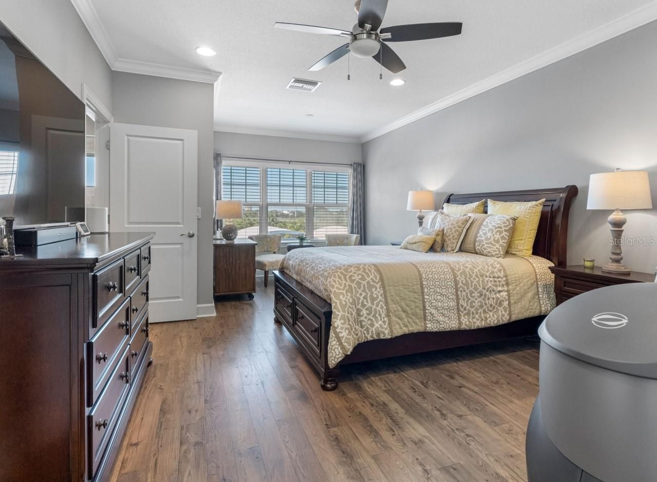 6057 Moorings Drive S, Saint Petersburg, FL 33712 Photo