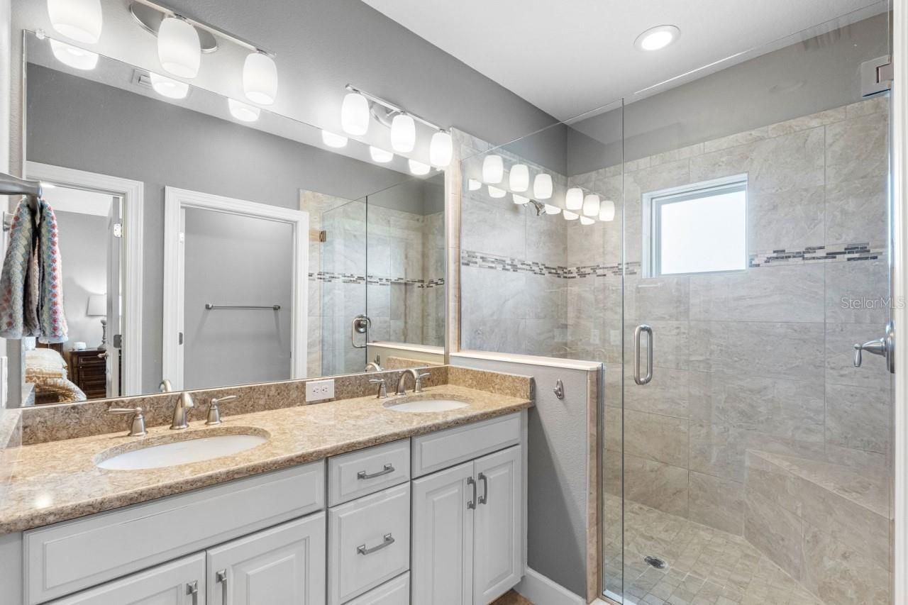 6057 Moorings Drive S, Saint Petersburg, FL 33712 Photo