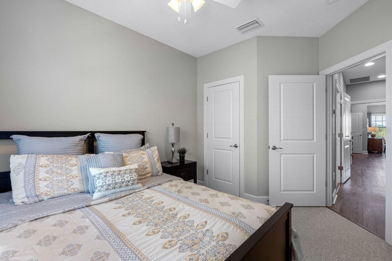 6057 Moorings Drive S, Saint Petersburg, FL 33712 Photo