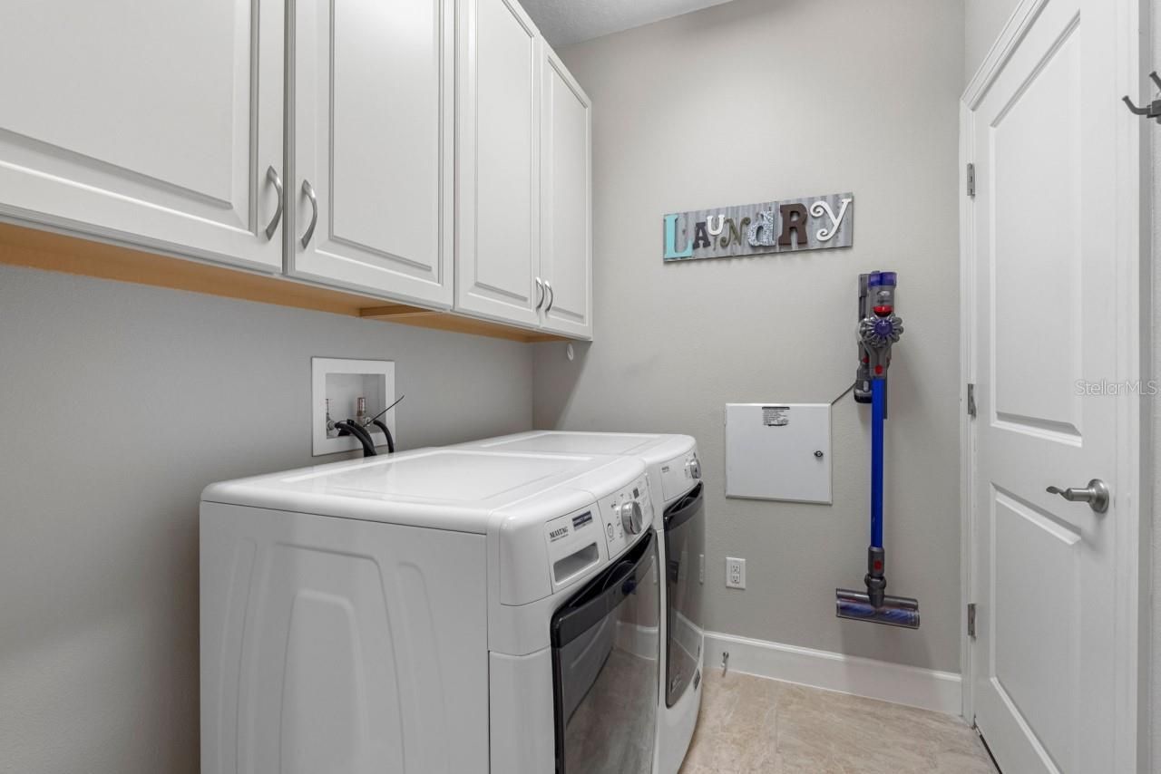 6057 Moorings Drive S, Saint Petersburg, FL 33712 Photo